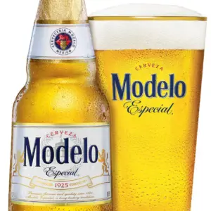 modelo especial bottle with glass.jpg